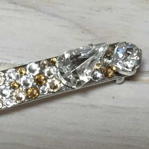 大き目ビジューがエレガント☆靴ひも飾り2個☆ベージュ×クリスタル