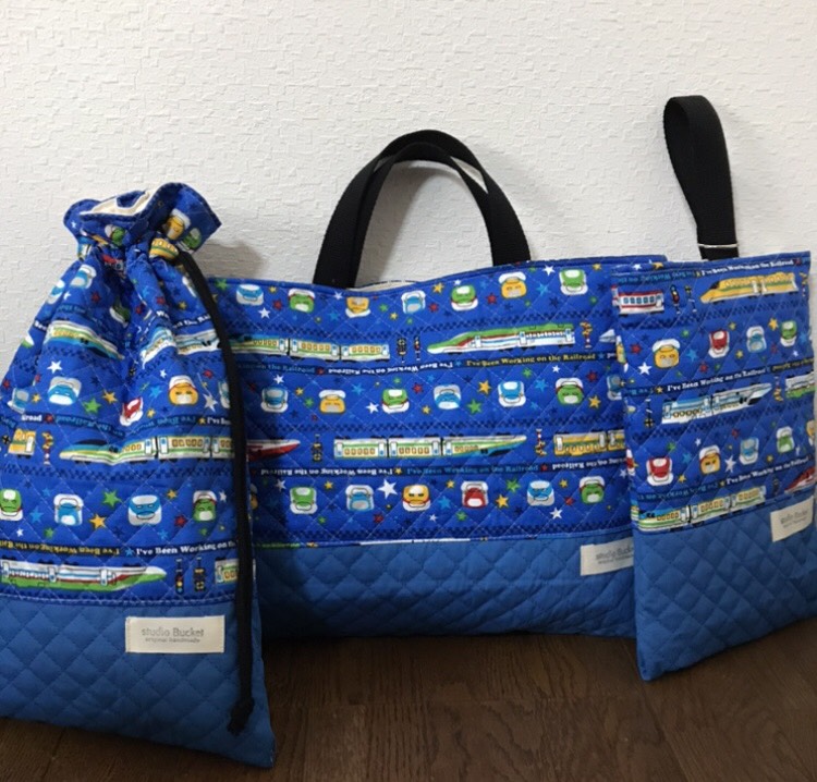 ★入園、入学★レッスンバッグ、お着替え袋、シューズ袋セット　キルティング　BL