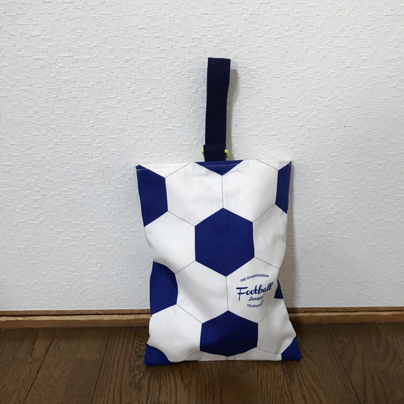 サッカーボールのシューズ袋 1枚目の画像