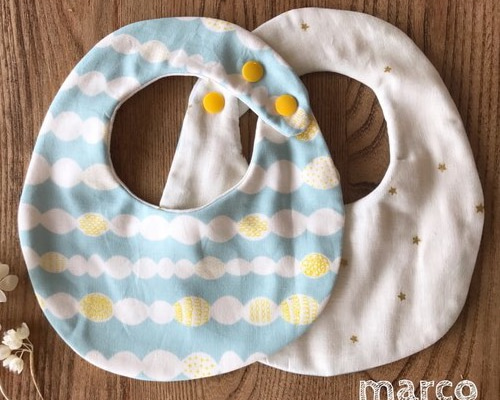 marco 】リバーシブルスタイ-13 スタイ・よだれかけ marco 通販