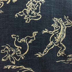 長袖和柄ムラ糸藍染調シャツ（鳥獣戯画） 4枚目の画像