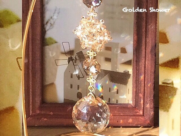 ✨Golden  crystal～愛と感謝の輝き✨ スタンド付きサンキャッチャー 1枚目の画像