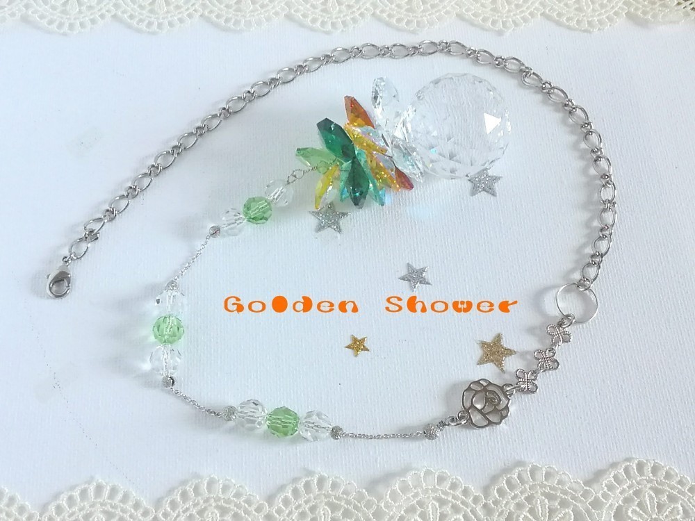 ✨窓辺にグリーンの輝き✨吊り下げ用サンキャッチャー✨