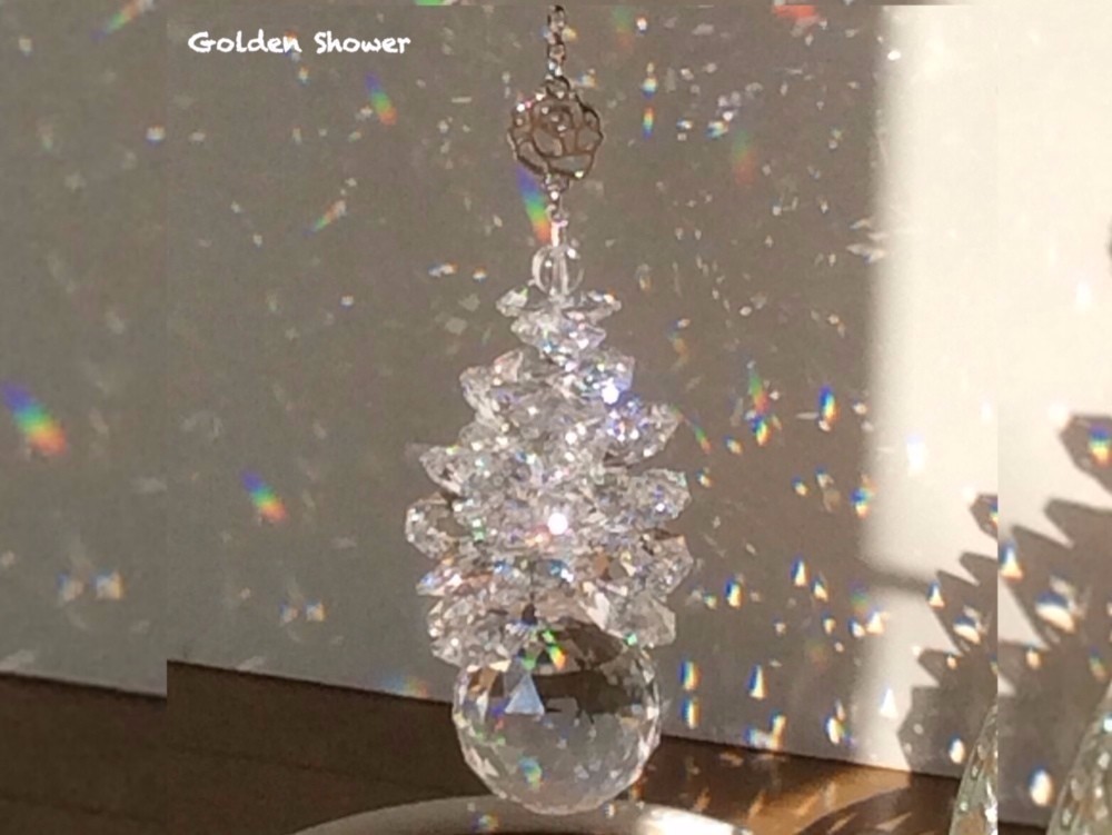 ✨クリスタル シャワー✨窓とスタンドに2wayのサンキャッチャー✨ ✨クリスタル シャワー✨窓とスタンドに2wayのサンキャッチャー✨ サン