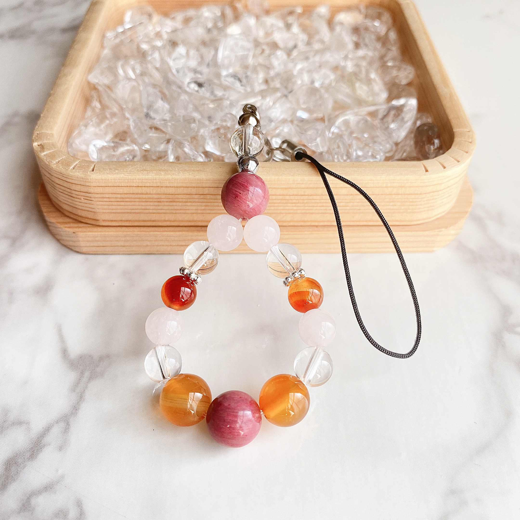 ✦片想いを実らせる 天然石ブレスレット｜ロードナイト・カーネリアン・ローズクォーツ・水晶 No.270