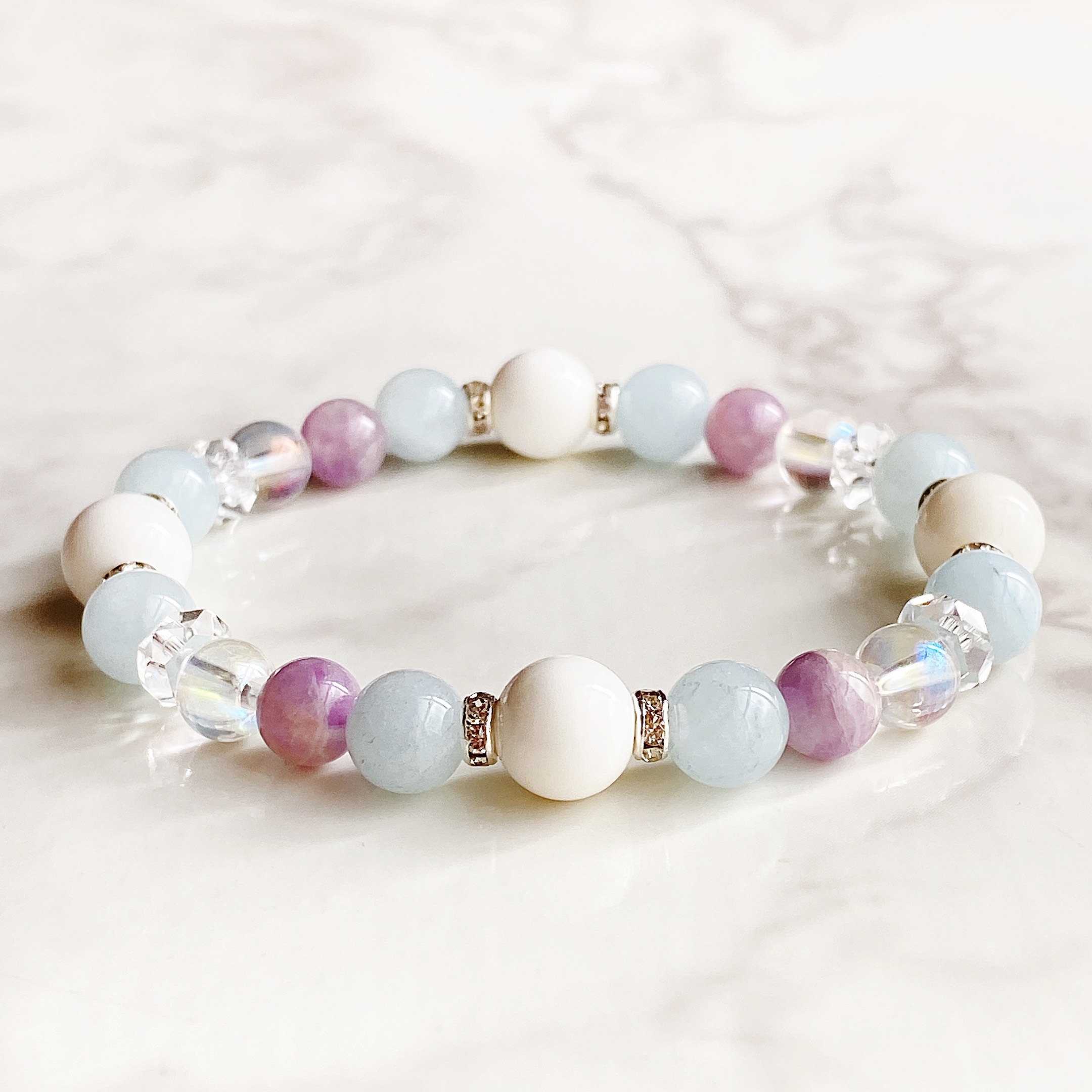 ✦希望と勇気を持ち前向きに◎天然石ブレスレット｜アクアマリン・ラベンダー・レインボー No.323