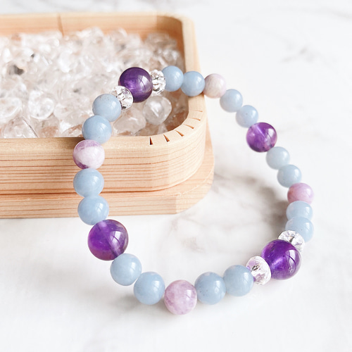 穏やかな心を保つ 天然石ブレスレット｜アメジスト・エンジェ