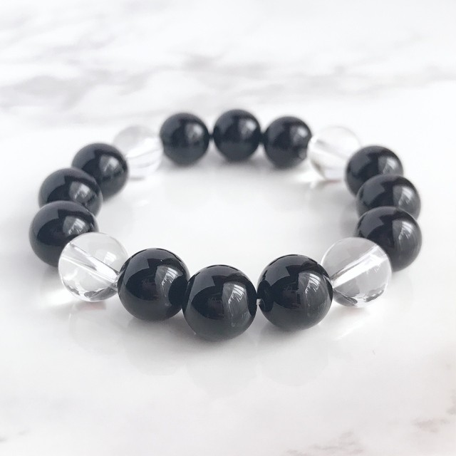 ✦厄を払う オニキス・水晶  パワー・ストーン 天然石 ブレスレット 10mm玉