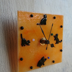 イタズラ黒猫時計(ガラス製)-ツー 1枚目の画像
