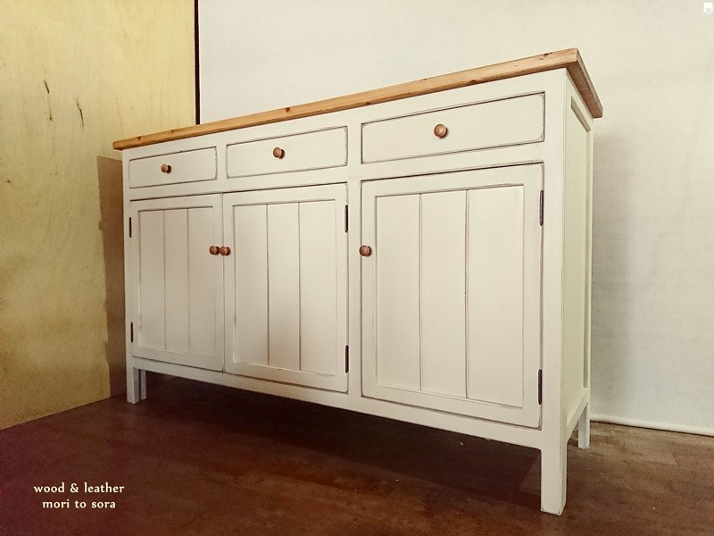 シャビーーキャビネット1300Ｂ. 49,800円