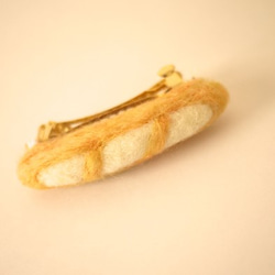 フランスパンのバレッタ 1枚目の画像