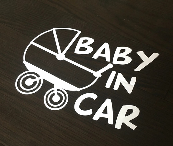 [送料無料]BABY IN CAR ステッカー 1枚目の画像