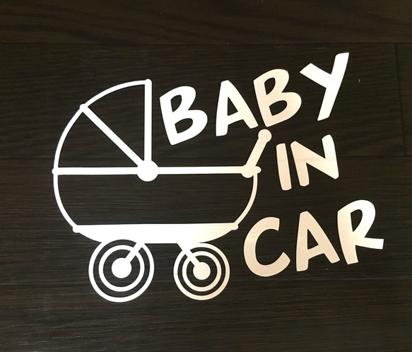 [送料無料]BABY IN CAR ステッカー 2枚目の画像