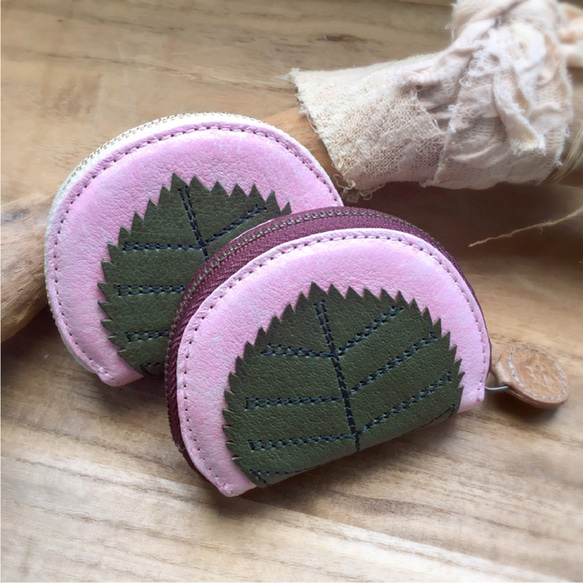 手のひら小銭入れ／桜餅『国産豚革』＊受注制作 小銭入れ・コイン
