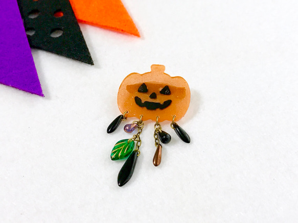 ハロウィンかぼちゃのブローチ 1枚目の画像