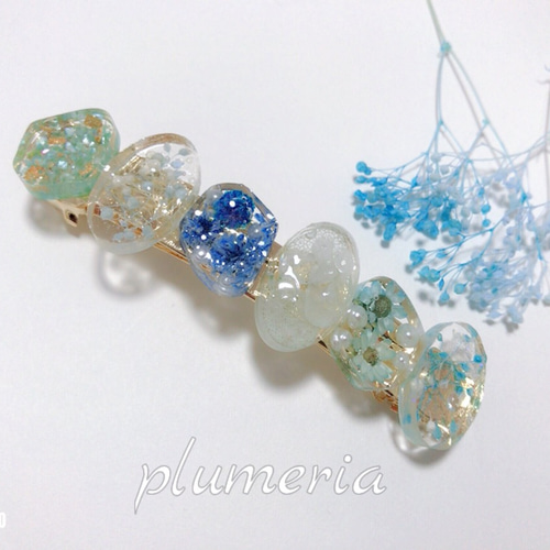 かすみ草とスターフラワーのレジンバレッタ＊ブルー＊ヘアー  