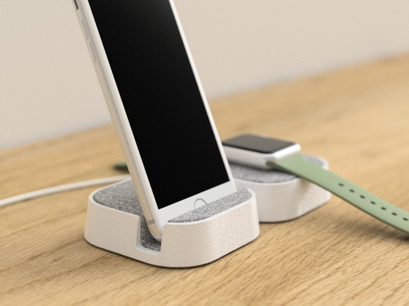 シンプルなスマホスタンド（フェルト） スマホスタンド・スマホ