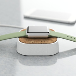 簡單的 Apple Watch 支架（軟木） 第1張的照片