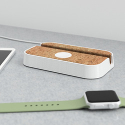 簡單的iphone和蘋果手錶支架（軟木） 第3張的照片