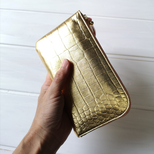 キラキラ☆長財布☆ゴールド☆ 芦屋ダイヤモンド 33,000円が87%OFF 60年に1度の丙午に 金運色ゴールド