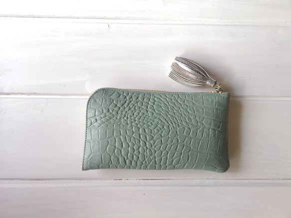 【2025年人気No,4】使い安くてコンパクト☆L字ファスナー長財布『coronコロン』ライトブルーグリーン 2枚目の画像