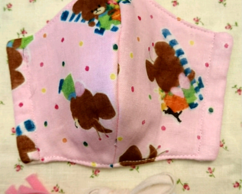 子供用立体型マスク☆くまのがっこう柄❤️『5層構造』 雑貨・その他