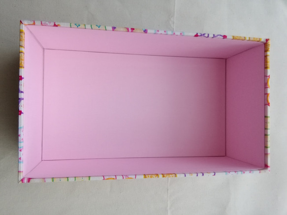【受注制作】ビタミンカラー♪ガールズシューズ柄の箱（カルトナージュ）（品番4） 4枚目の画像