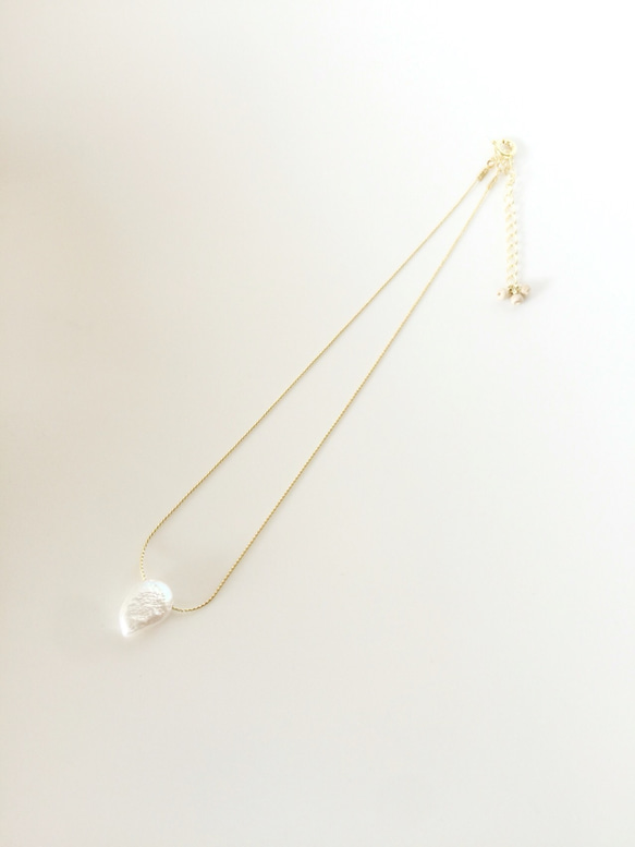 inverted drop necklace 1枚目の画像
