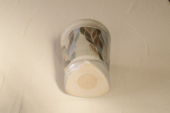 流葉模様のカップ（Fw-019) 3枚目の画像