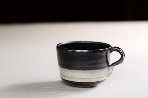 モノトーンなマグカップ(Mw-022) 1枚目の画像