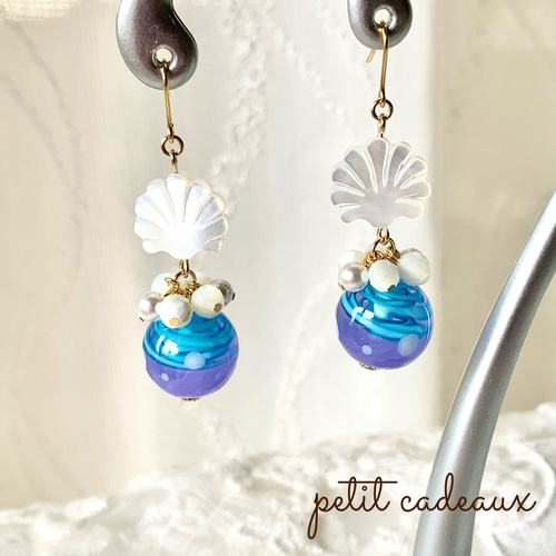 イギリス発夏色ランプワークビーズピアス ピアス（フック・チェーン  