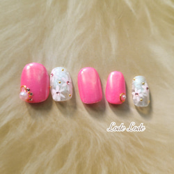 春季指甲緞粉色 第2張的照片