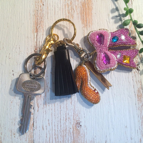 再販 本革タッセルキーホルダー 黒 キーリング GIN6SAGA 通販