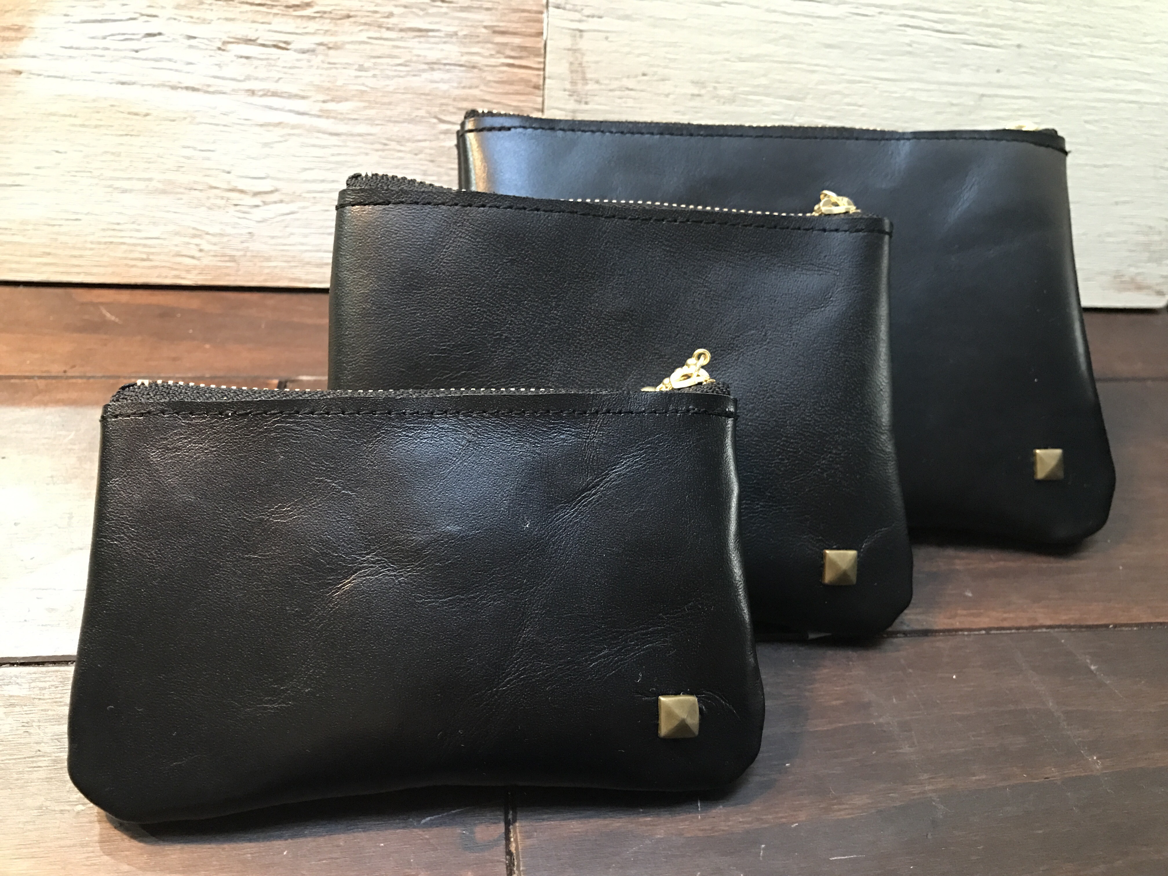 復刻版 スクエアスタッズポーチ 3点セット