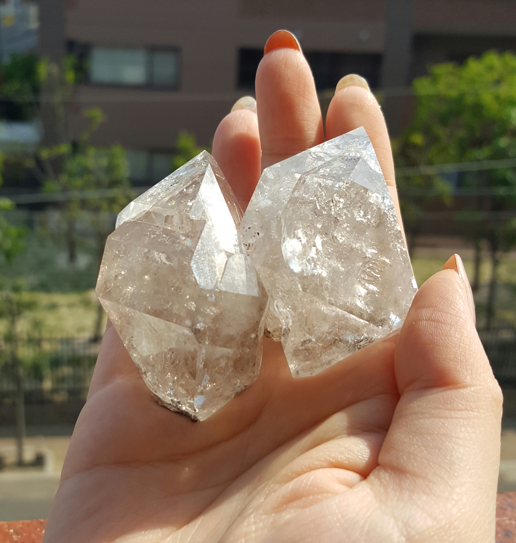 ハーキマーダイヤモンド原石 325g 虹入り 0000000311143_b0gMQyK.jpg