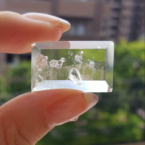 レア！貫入水晶のルースタンブル 天然石 虹色の星 通販 4371454
