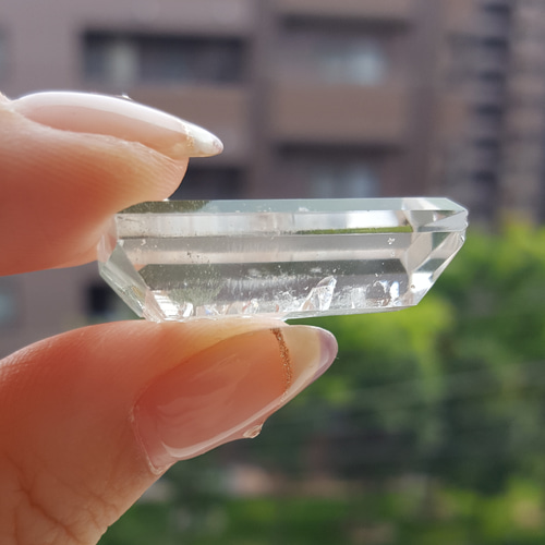 レア！貫入水晶のルースタンブル 天然石 虹色の星 通販 4371454