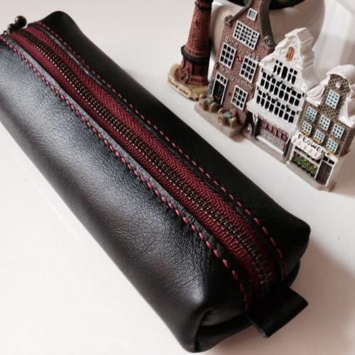 レザーペンケース 黒×赤ファスナー♪ ペンケース mica 通販 812623