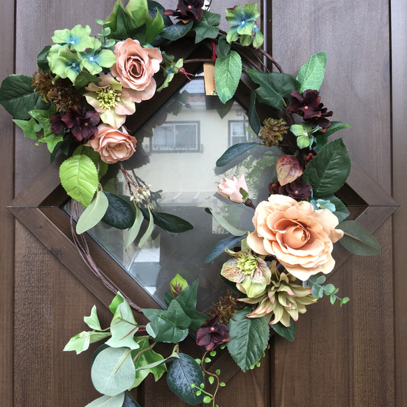 オーダー作品❣️ミルクティー色の薔薇とチョコレート色のアジサイのリース アートフラワー Y1538187016(11700円)