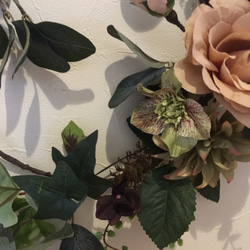 オーダー作品❣️ミルクティー色の薔薇とチョコレート色のアジサイのリース 4枚目の画像