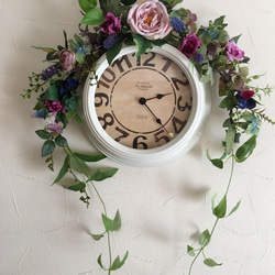 時計を飾ろうシリーズ！細めガーランドスタイル！カップ咲のピンクの薔薇とラベンダー 2枚目の画像