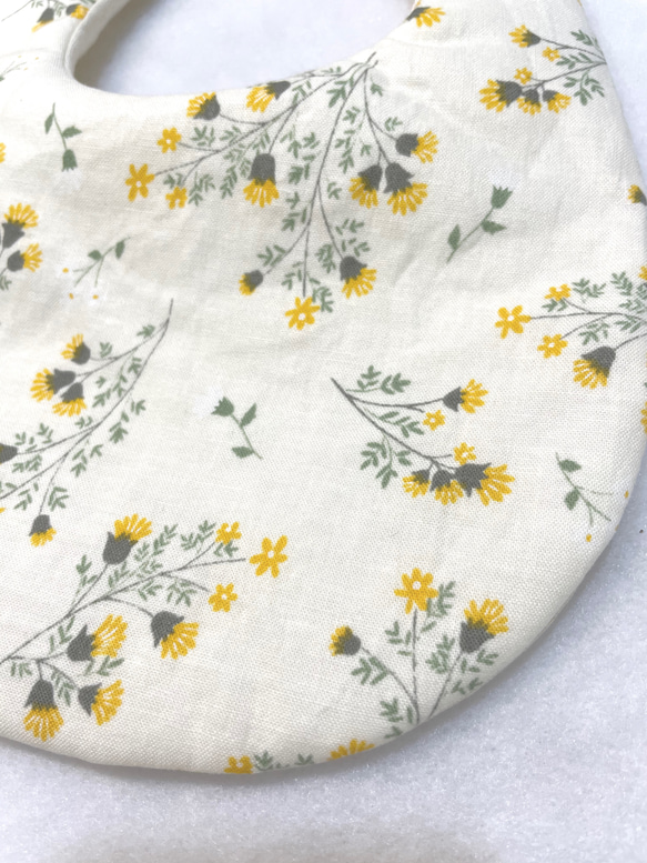 【完成品✺1点限り】ふんわりスタイ✴︎Camomile✴︎カモミール 2枚目の画像