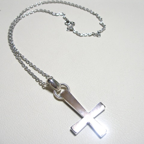 Amazon | 仁尾彫金 『一つ星ダイヤビッグシルバークロスチェーン無し  