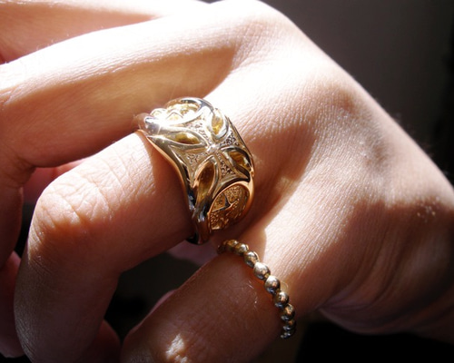 仁尾彫金『ゴールドギャラクシーアイアンクロスリング』ハンドメイド44