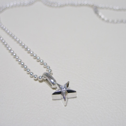 仁尾彫金『プラチナ一つ星ダイヤペンダント』ハンドメイド138 