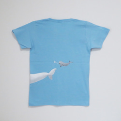 ◯りす様オーダー親子シロイルカ＆バブルリング・手描きTシャツ 2枚目の画像