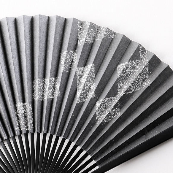 京扇子　枯淡　黒 3枚目の画像