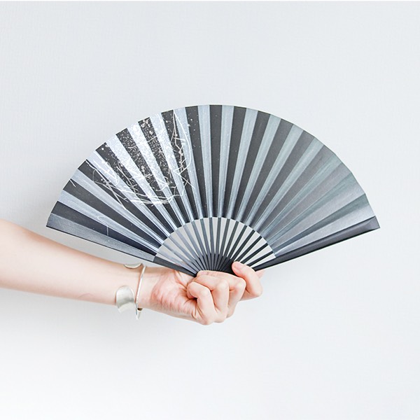 京扇子 箔図 image2 黒骨