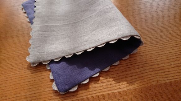 【小さめリバーシブル】ランチマット（グレーパープル&ベージュ） 2枚目の画像