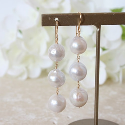 ナチュラルラウンドパールの3連ピアス｜natural round pearl (3piece) 2枚目の画像